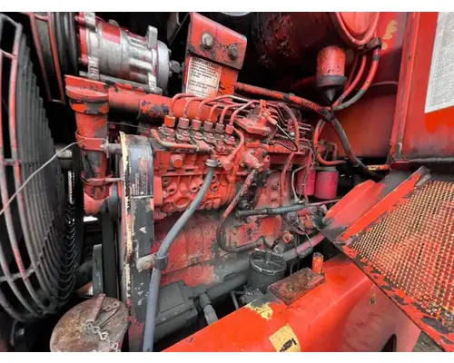 Case 821B Equipment (Mounted)