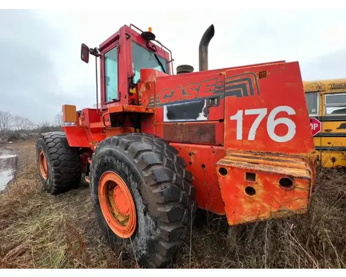 Case 821B Equipment (Mounted)