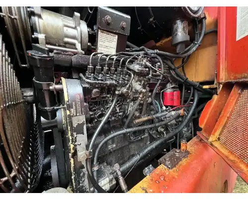 Case 821B Equipment (Mounted)