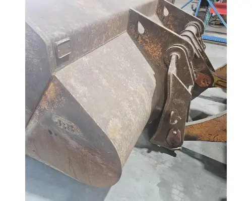 Case 821C Equipment (Mounted)