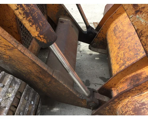 Case 850 Attachments, Crawler Loader