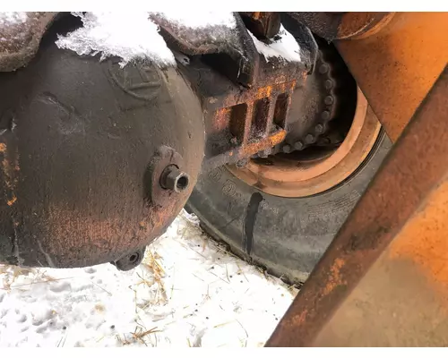 Case 921C Equip Axle