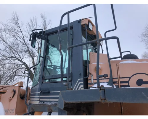 Case 921C Equip Cab