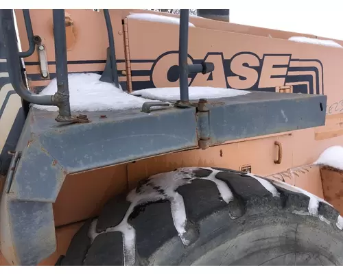Case 921C Equip Fender