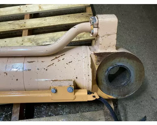 Case 921C Equip Hydraulic Cylinder