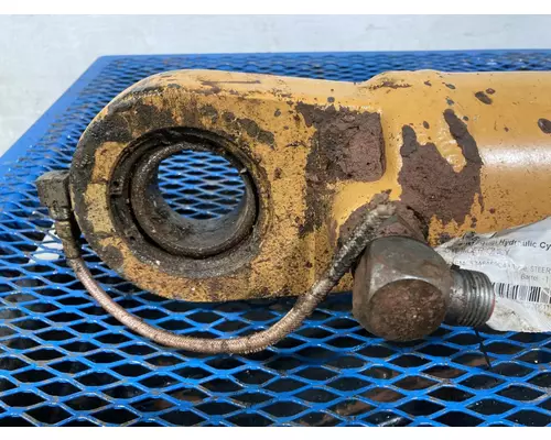 Case 921C Equip Hydraulic Cylinder