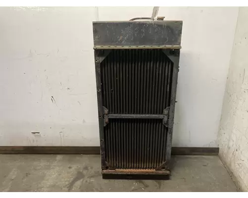 Case 921C Equip Radiator