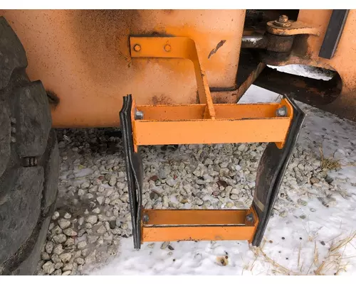 Case 921C Equip Step