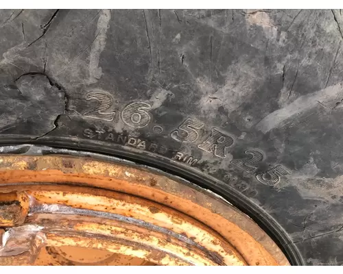 Case 921C Equip Tire and Rim