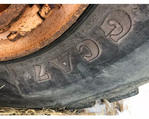 Case 921C Equip Tire and Rim