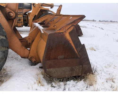 Case 921C Equipment (Mounted)