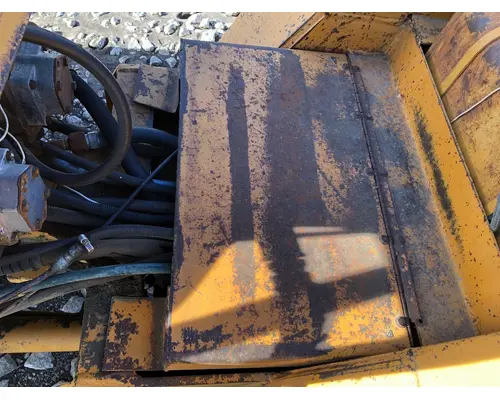 Case DH5 Equip Body Misc. Parts