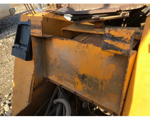 Case DH5 Equip Body Misc. Parts