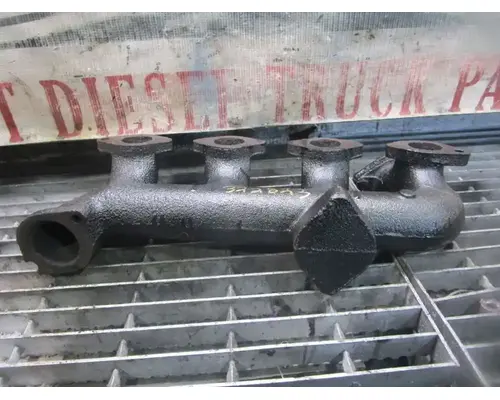 Case G188D Exhaust Manifold