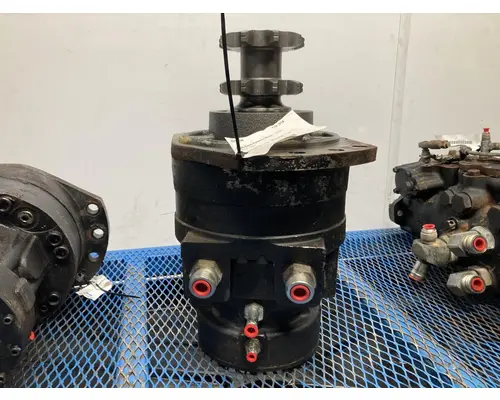 Case SV300 Equip Hydraulic Motor