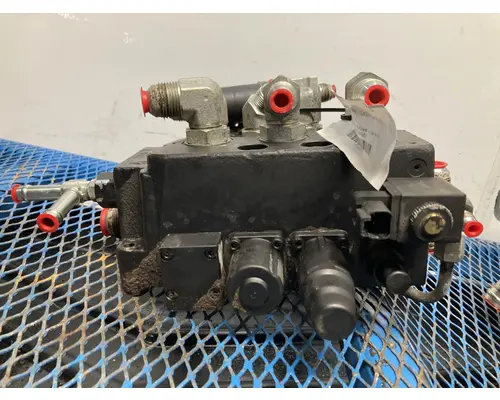 Case SV300 Equip Hydraulic Valve