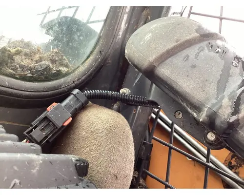 Case SV300 Equip LapSafety Bar