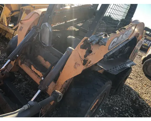 Case SV300 Equip Loader Arm