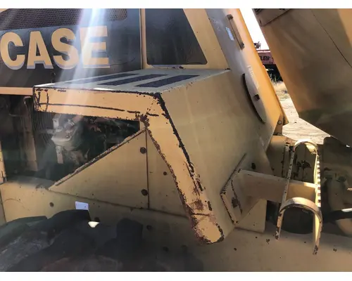 Case W14B Equip Fender
