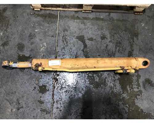 Case W14B Equip Hydraulic Cylinder