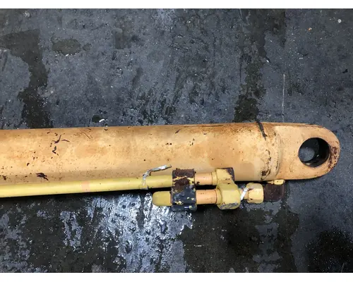 Case W14B Equip Hydraulic Cylinder