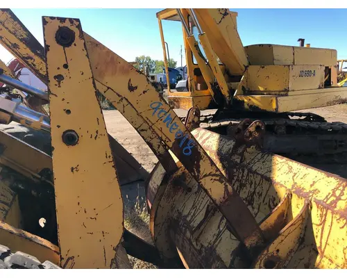 Case W14B Equip Linkage