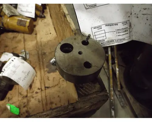 Idler Arm CAT  K &amp; R Truck Sales, Inc.