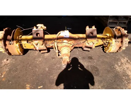 Axle Assembly, Rear (Single Or Rear) CAT 118-0565 Camerota Truck Parts