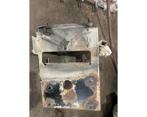Brackets, Misc. CAT 3126 Truck Salvage International Inc