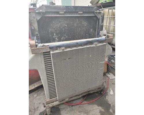 Radiator CAT 3126 Truck Salvage International Inc