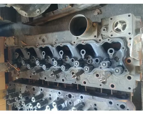 Cylinder Head CAT 3306 Camerota Truck Parts