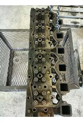 Cat 3406B Cylinder Head