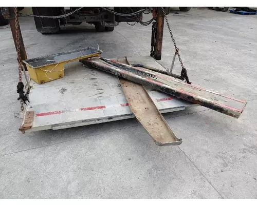Oil Pan CAT 3406 Truck Salvage International Inc