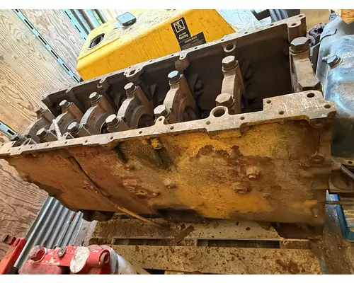 Cylinder Block CAT 3406E Truck Salvage International Inc