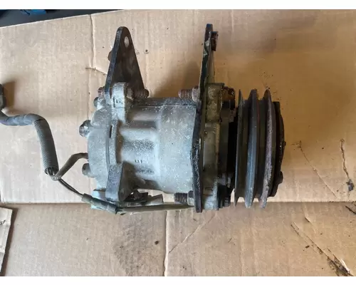 Air Conditioner Compressor CAT C-12 Payless Truck Parts