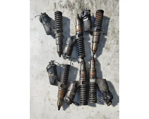 Fuel Injector CAT C-12 Truck Salvage International Inc