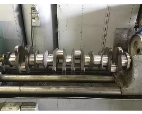 Crankshaft CAT C-13 Sterling Truck Sales, Corp