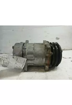 Cat C-15 Air Conditioner Compressor