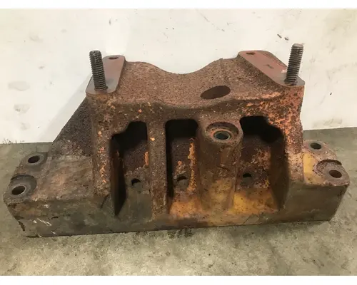 Brackets, Misc. CAT C 15 Payless Truck Parts