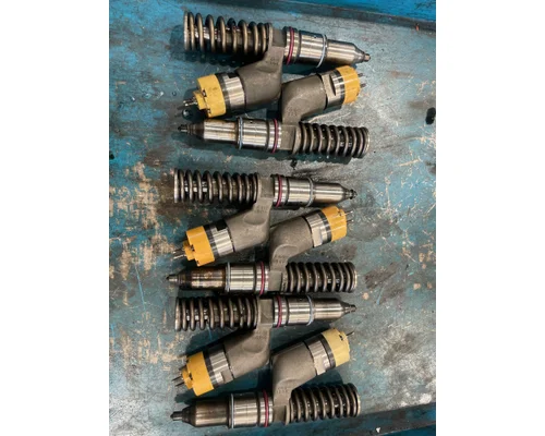 Fuel Injector CAT C-15 Payless Truck Parts