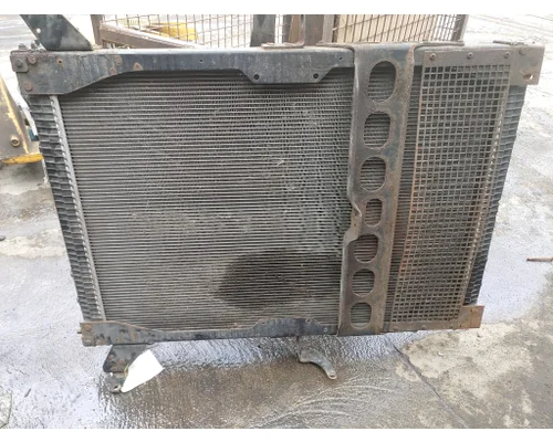 Radiator CAT C-15 Truck Salvage International Inc