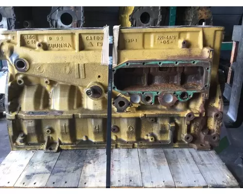 Cylinder Block CAT C-7 Sterling Truck Sales, Corp