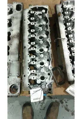 Cat C-7 Cylinder Head