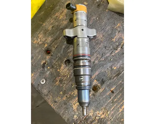 Fuel Injector CAT C-7 Truck Salvage International Inc