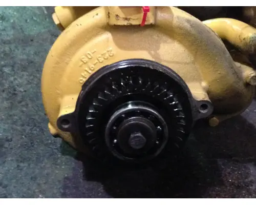 Water Pump CAT C13 305-380 HP LKQ Heavy Duty Core