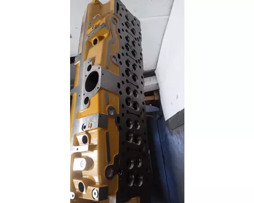 Cylinder Head CAT C15 (SINGLE TURBO) Marshfield Transportation Products