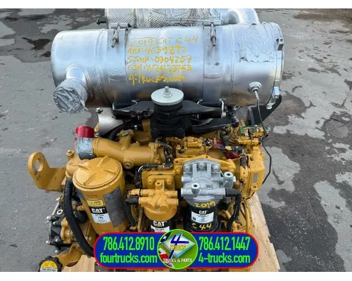 Cat C4.4 ACERT Engine Assembly