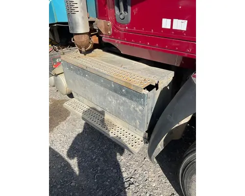 DPF (Diesel Particulate Filter) CAT CT13 Dutchers Inc   Heavy Truck Div  Ny