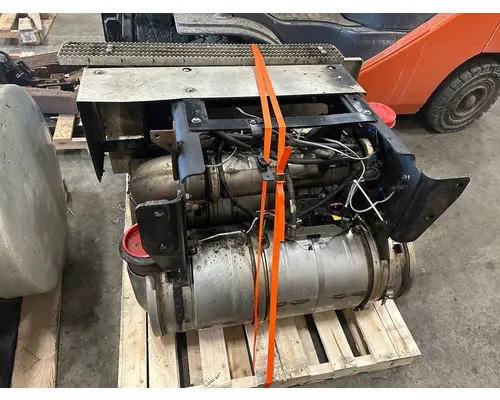 DPF (Diesel Particulate Filter) CAT CT13 Dutchers Inc   Heavy Truck Div  Ny