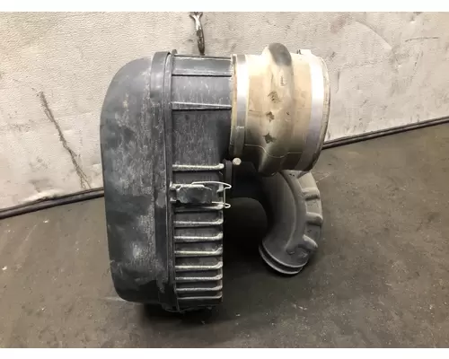 Air Cleaner CAT CT660 Vander Haags Inc Cb